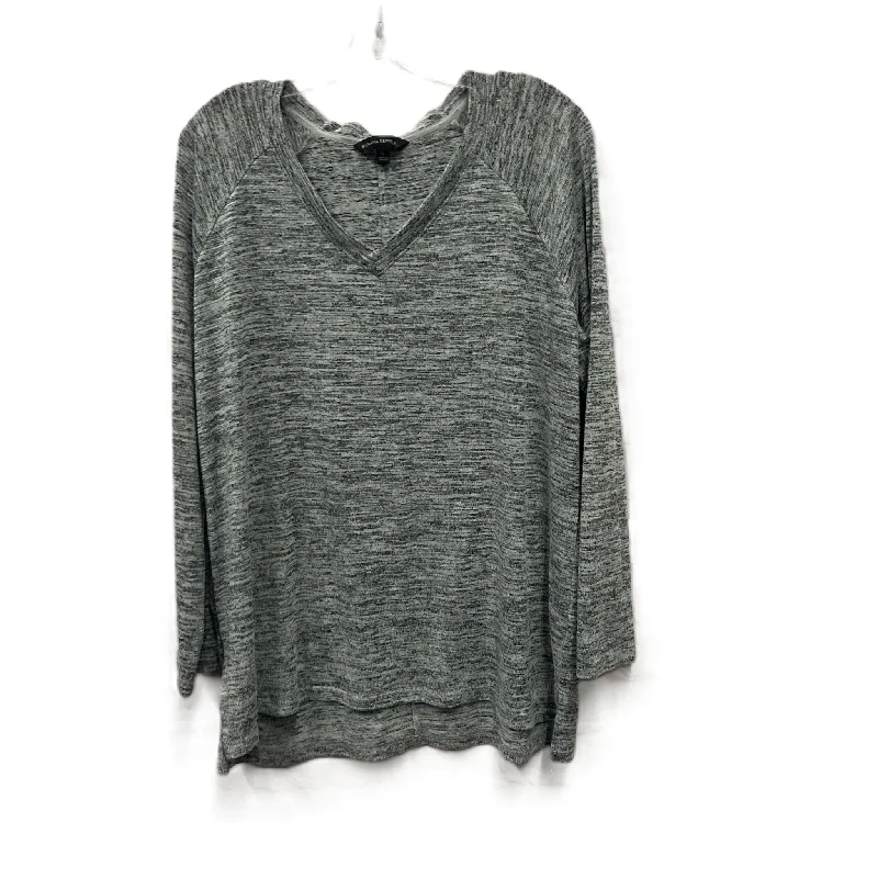 Top Long Sleeve By Banana Republic In Grey, Size: Xl